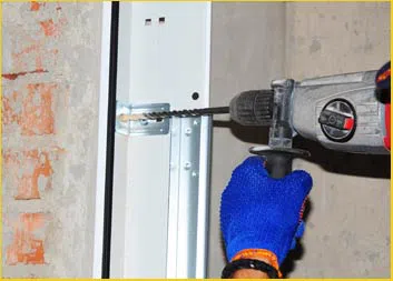 SOS Garage Door Emeryville, CA 510-722-8321 - side-garage-door-installation